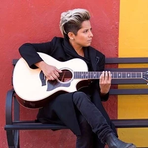 Vicci Martinez and her guitar