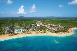 Dreams Onyx 35th Anniversary Resort - October 2025