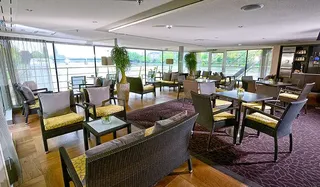 Club Lounge
