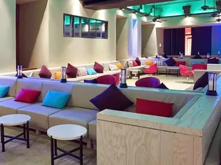 Maya Lounge