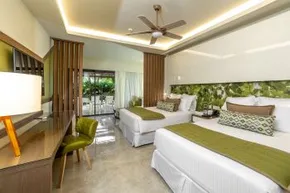 Premium Junior Suite - Tropical View - 2 Queens