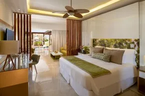 Preferred Club Junior Suite - Ocean View - King