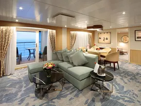 Owner's Suite Midship
