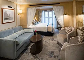 Star Balcony Suite 